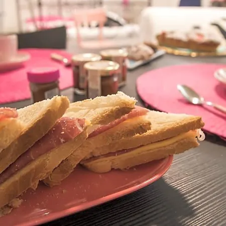 Mar Del Plata Bed & Breakfast 4*